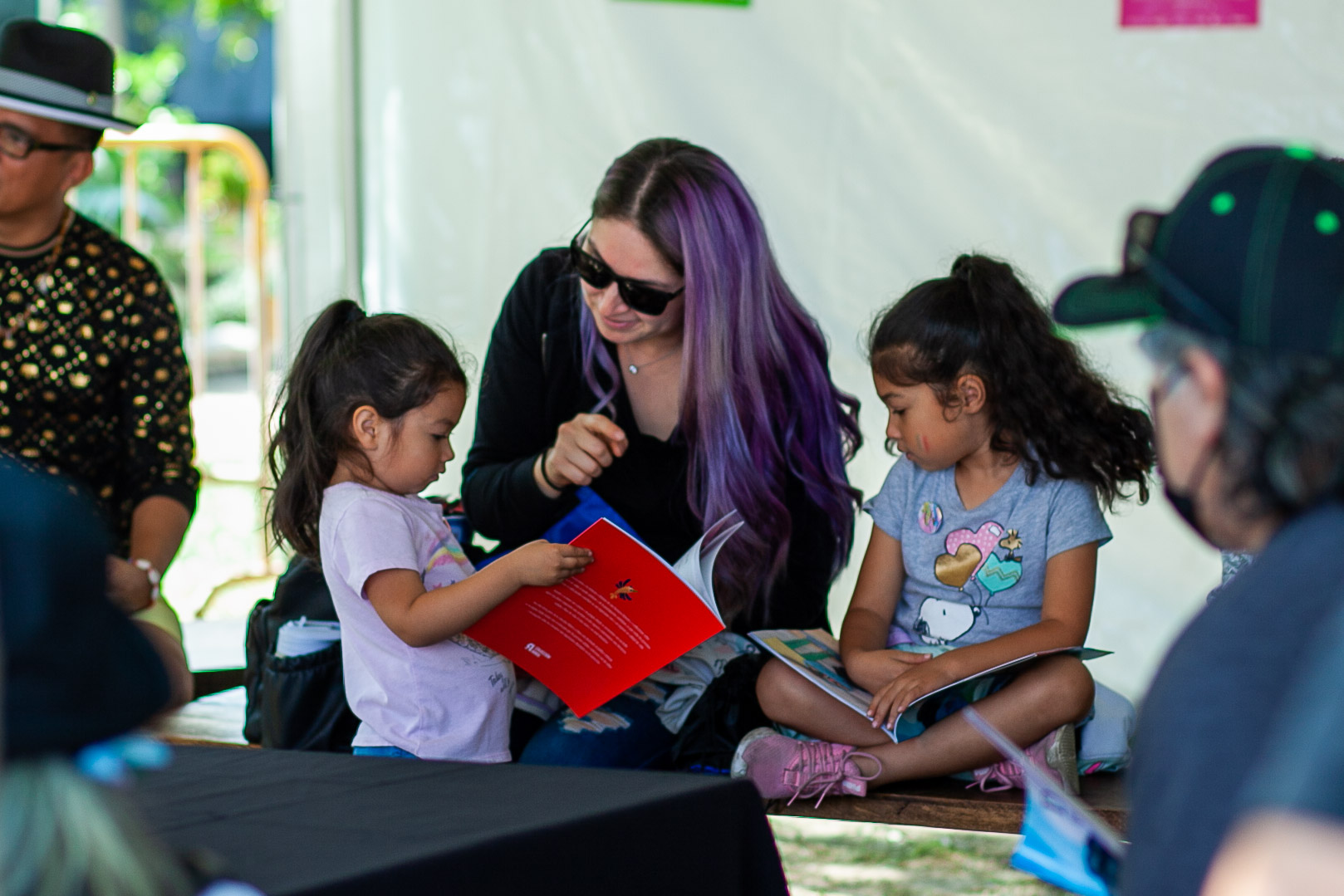 L Ala Feria Del Libro En Espa Ol Y Festival Literario De Los Angeles